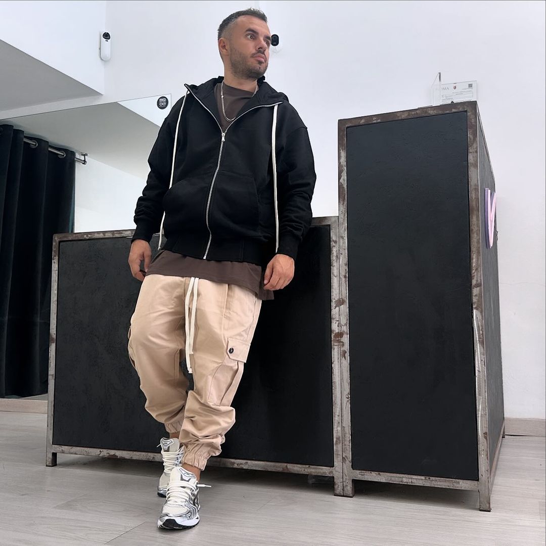 Felpa Oversize Tinta Unita con Zip Urban Block